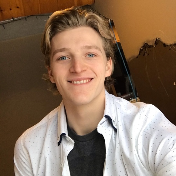 Meet your Posher, Bryson - Picture 9 of 9